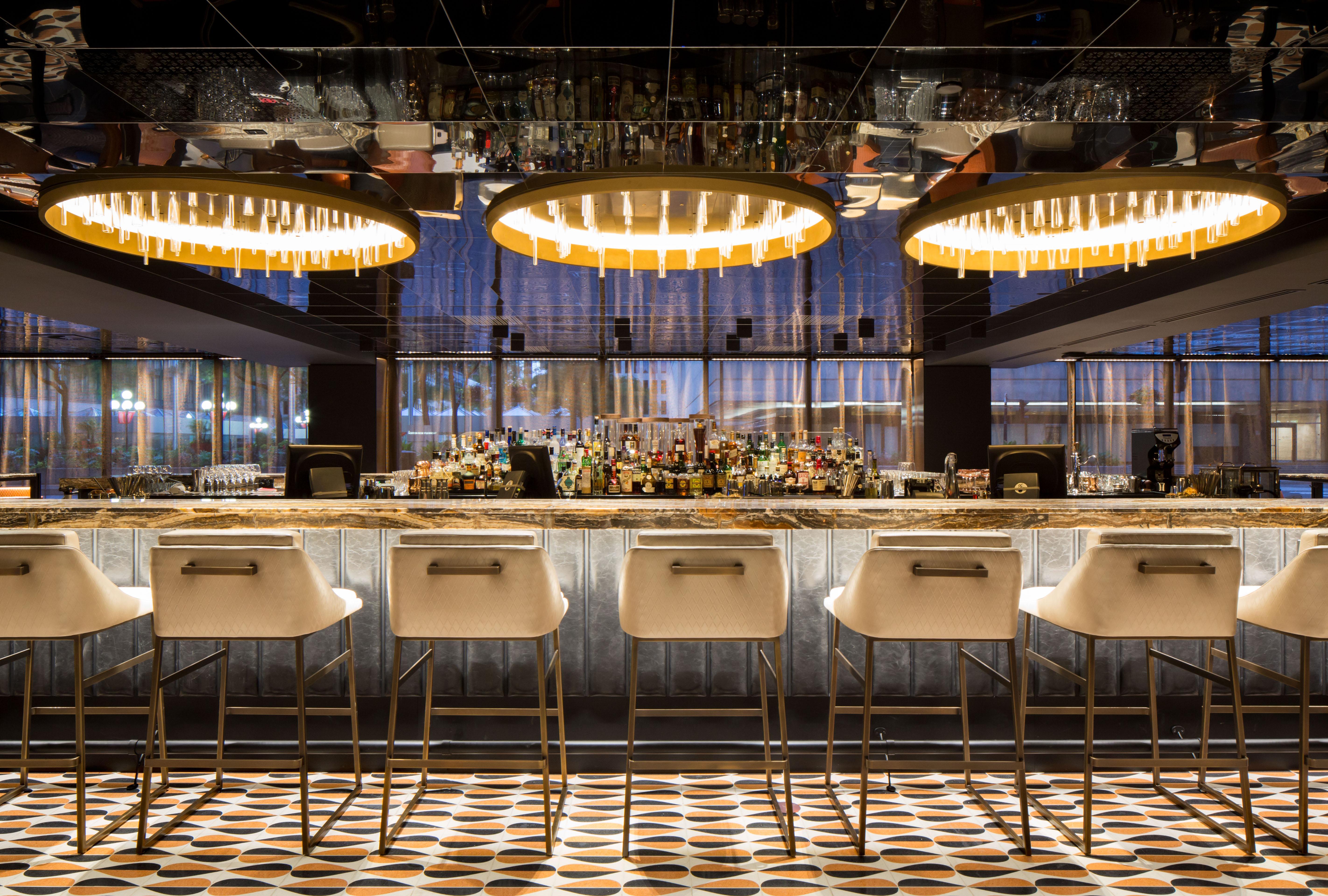 Fairmont The Queen Elizabeth — Photos 2